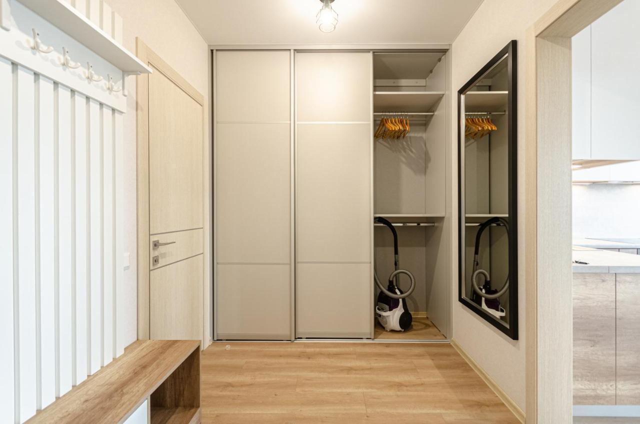 Petrovdom 5-25 In Cozy Apartment In Residential Complex "Beresteiskyi" Киев Екстериор снимка