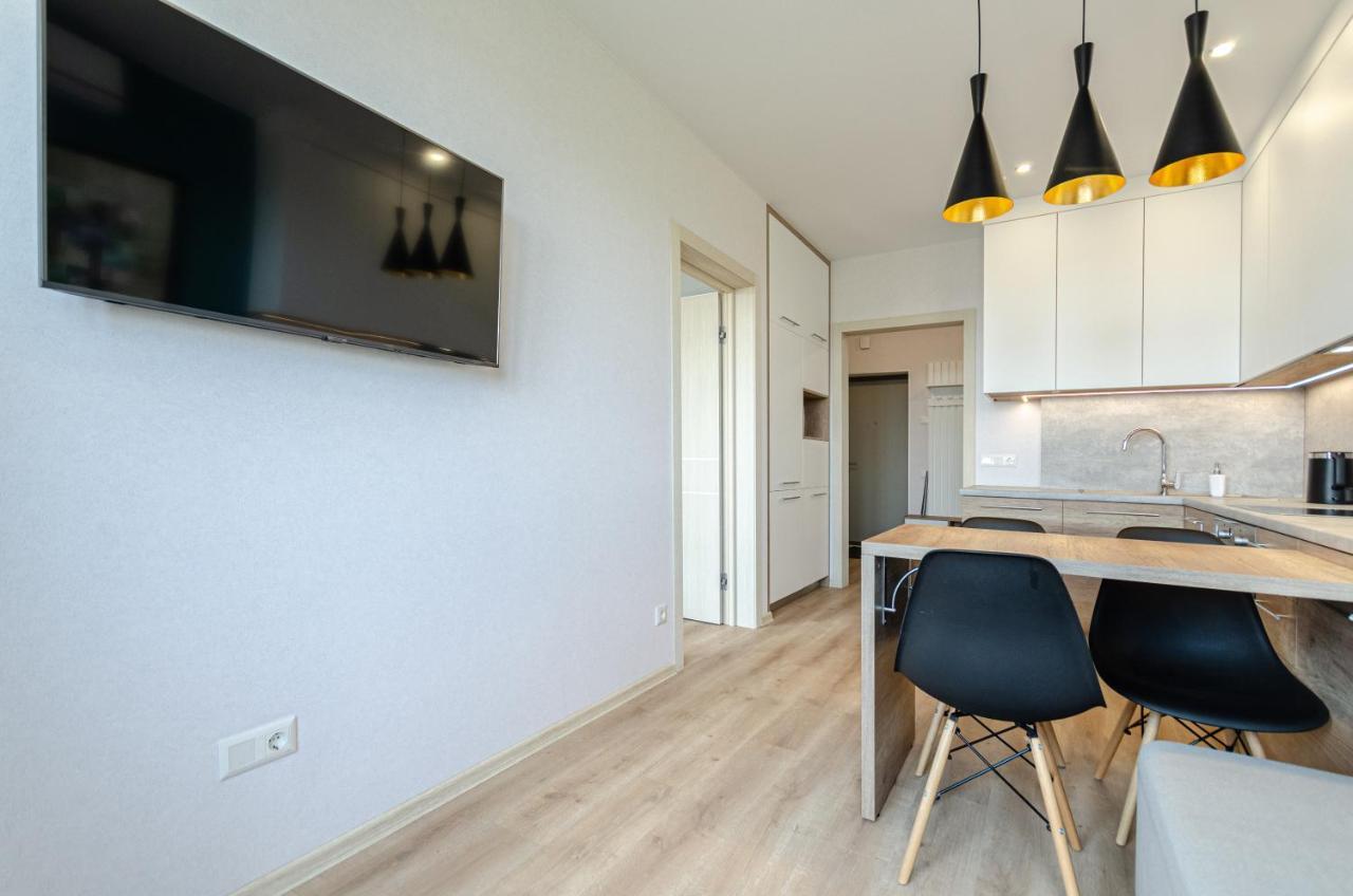 Petrovdom 5-25 In Cozy Apartment In Residential Complex "Beresteiskyi" Киев Екстериор снимка